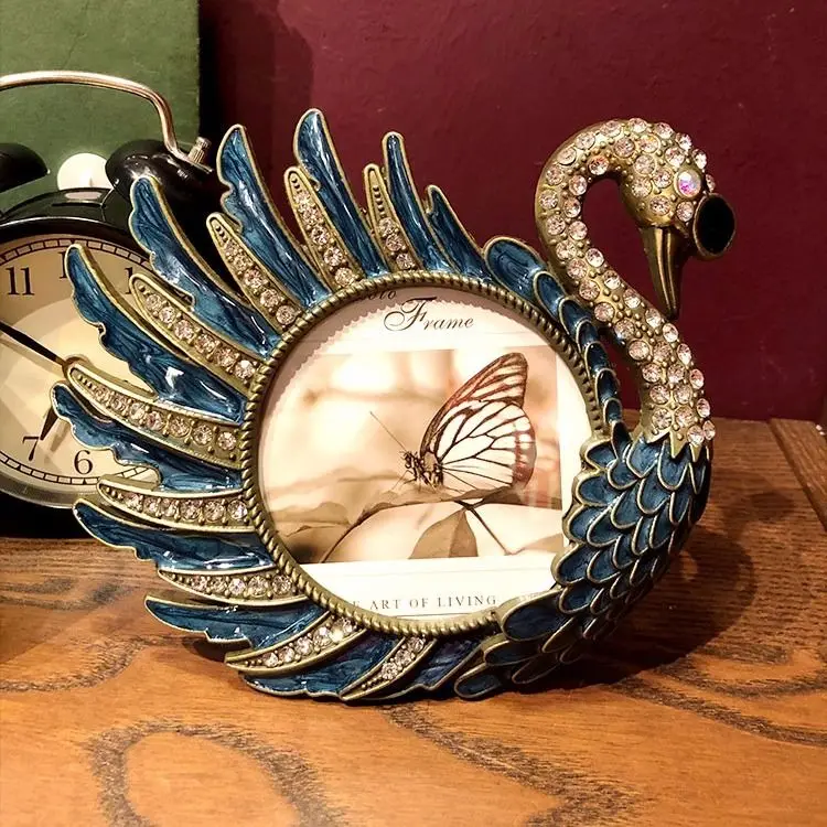 A Swan European Style Diamond  - огляд і ціна Bamboo Photo Frame