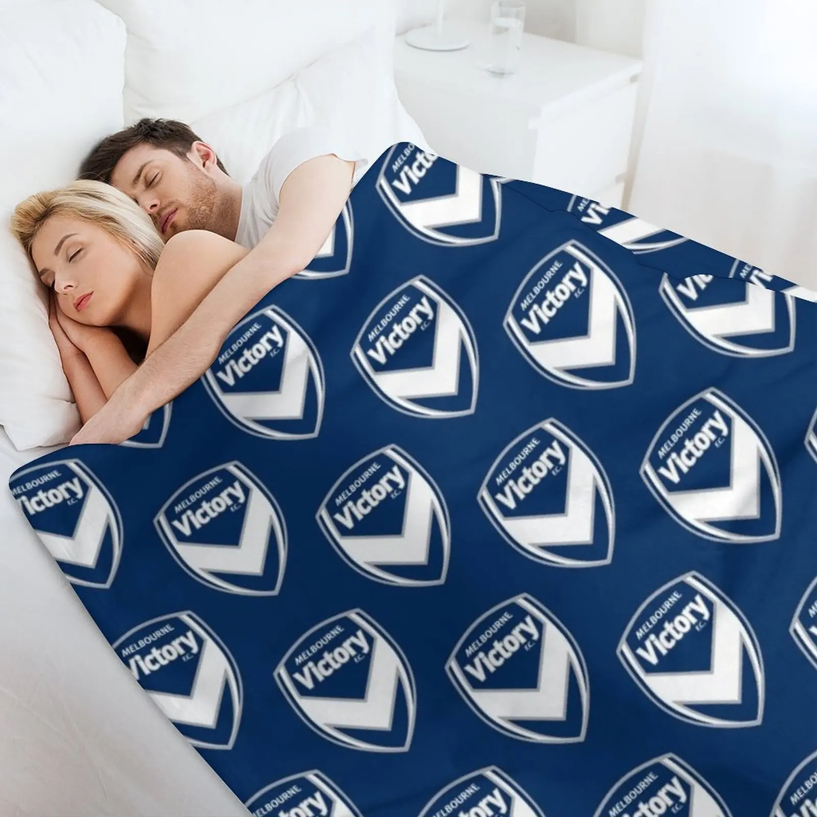 MELBOURNE VICTORY FC Throw Bla - огляд і ціна Home Decor Melbourne